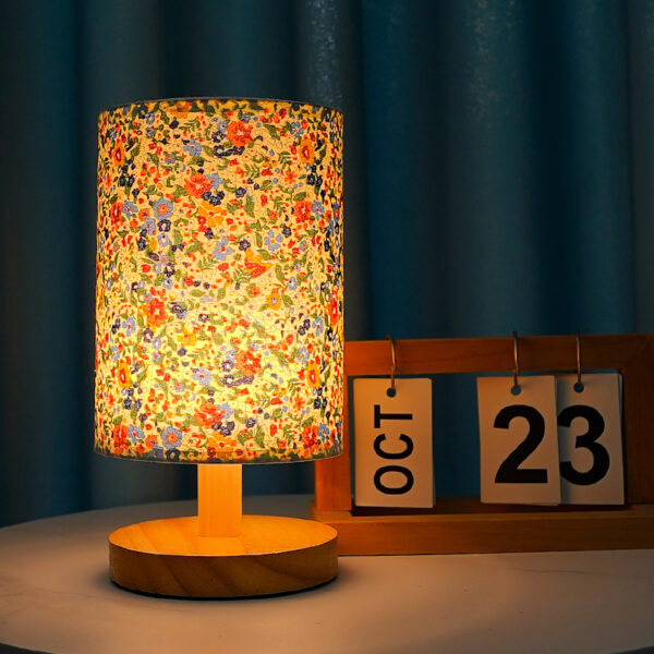 Vintage Floral floral LED night light table lamp